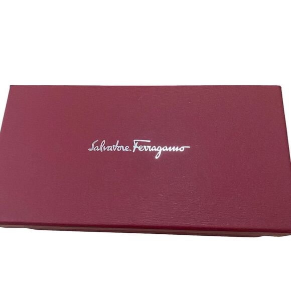 Salvatore Ferragamo Sunglasses. NWT - Picture 5 of 16